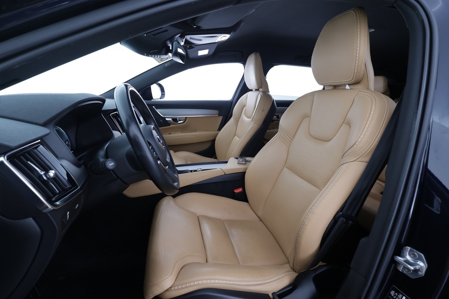 Volvo V90 Cross Country vaihtoauto