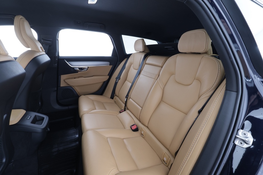 Volvo V90 Cross Country vaihtoauto