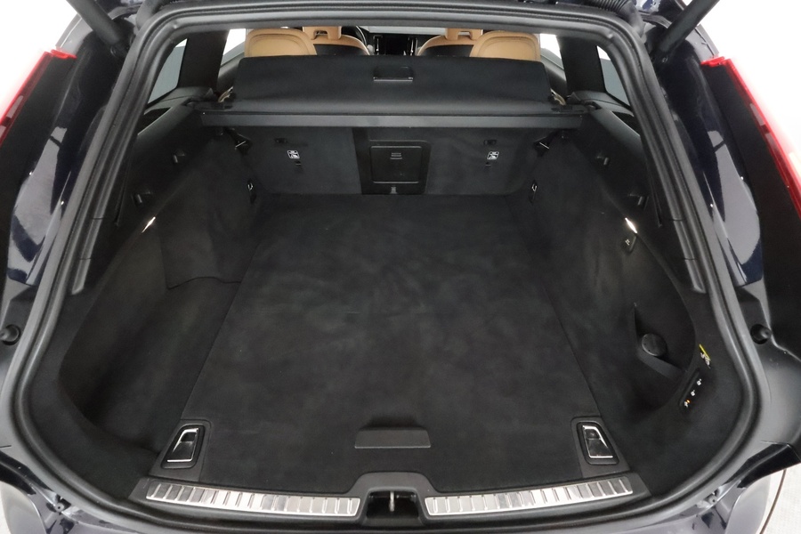 Volvo V90 Cross Country vaihtoauto