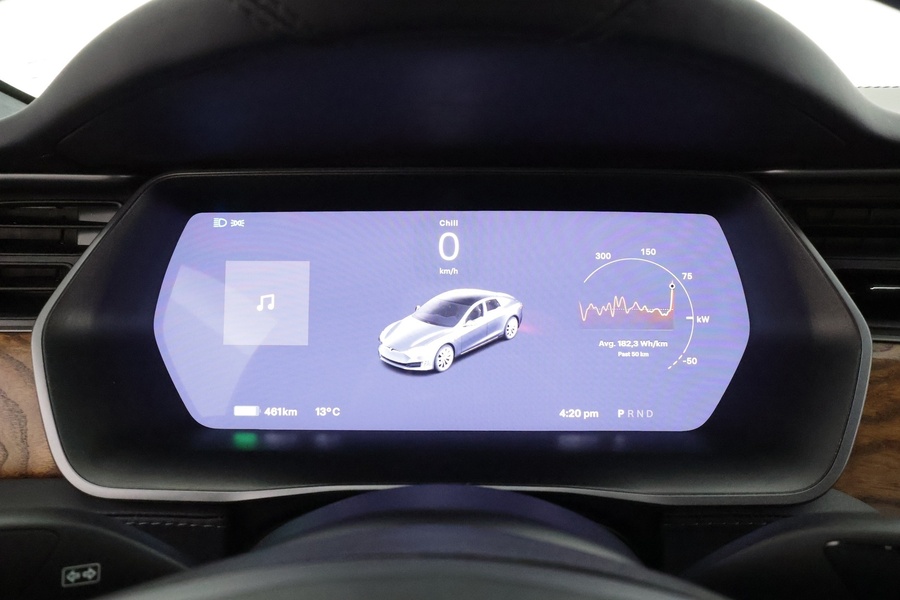 Tesla Model S vaihtoauto