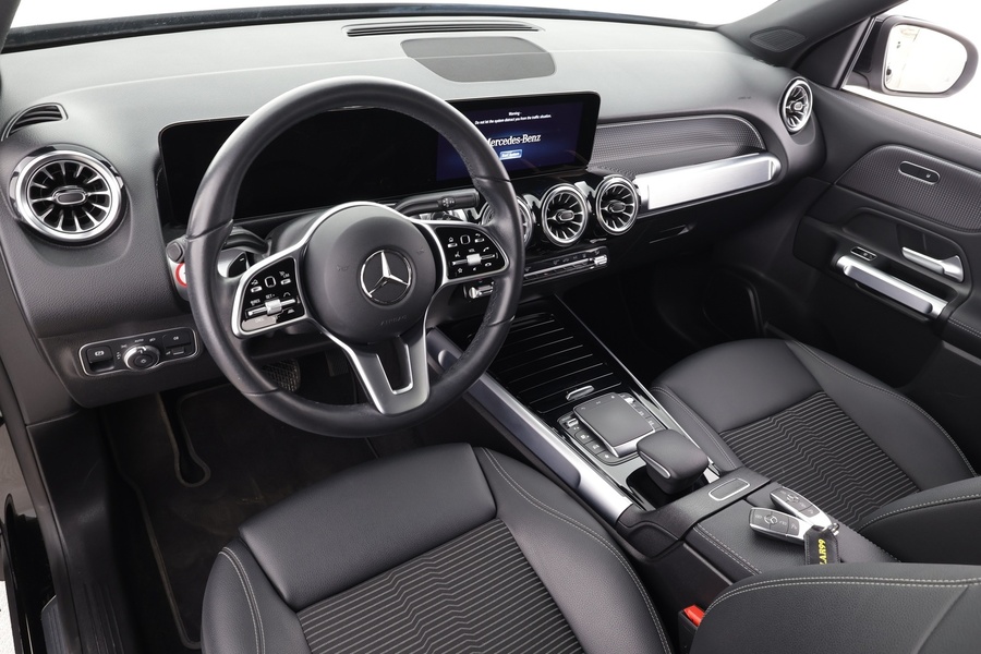 Mercedes-Benz EQB vaihtoauto