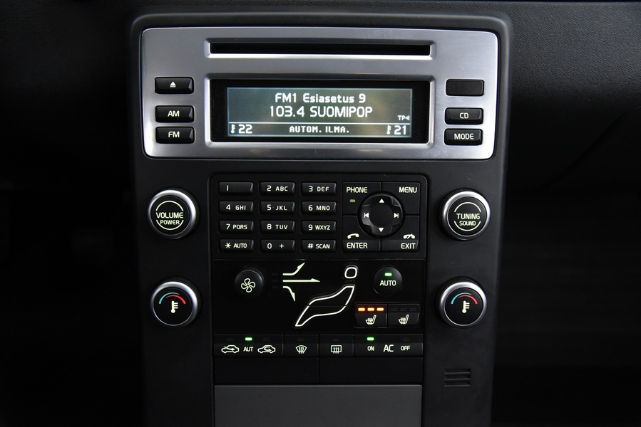 Volvo V70 vaihtoauto