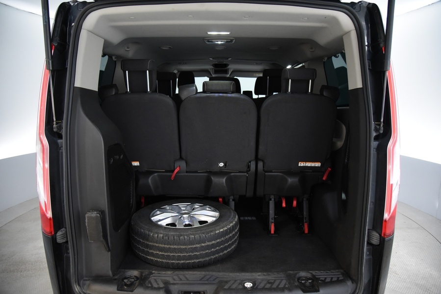 Ford Tourneo Custom vaihtoauto