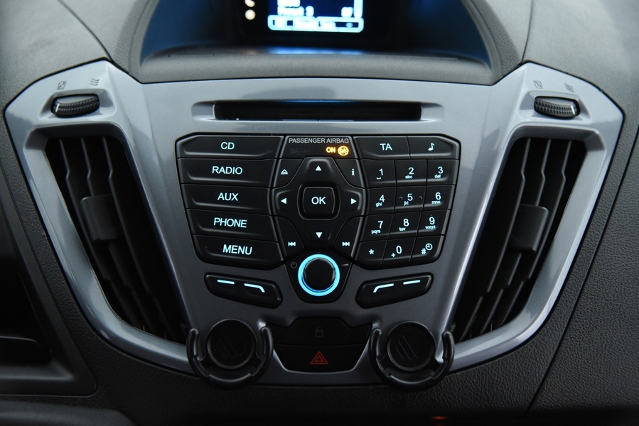 Ford Tourneo Custom vaihtoauto