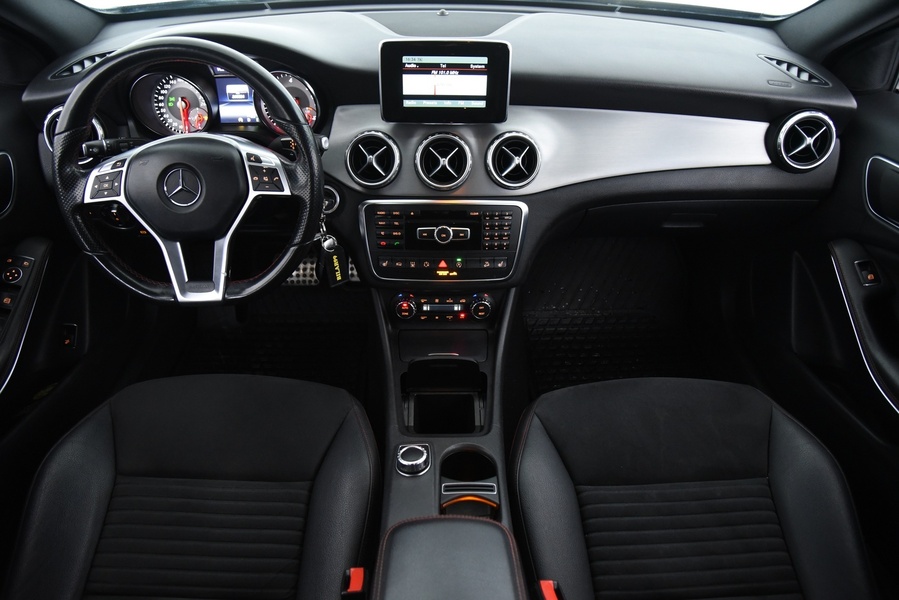 Mercedes-Benz GLA vaihtoauto