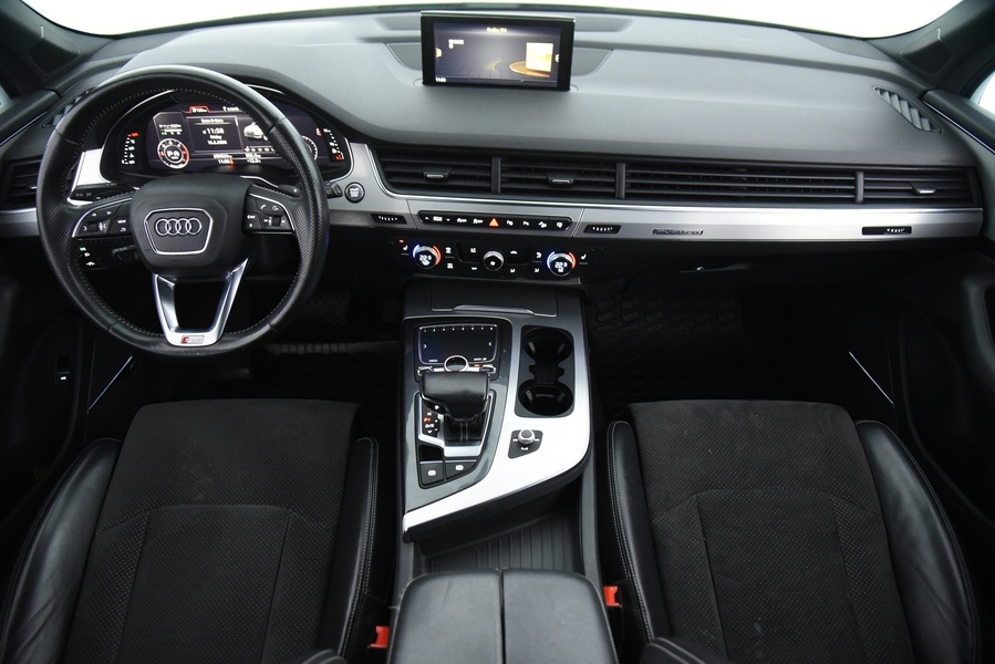 Audi Q7 vaihtoauto