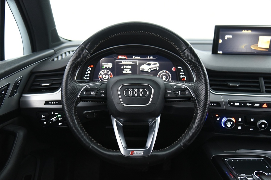 Audi Q7 vaihtoauto