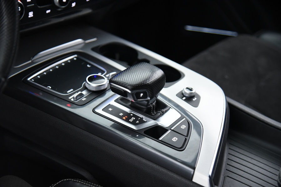 Audi Q7 vaihtoauto