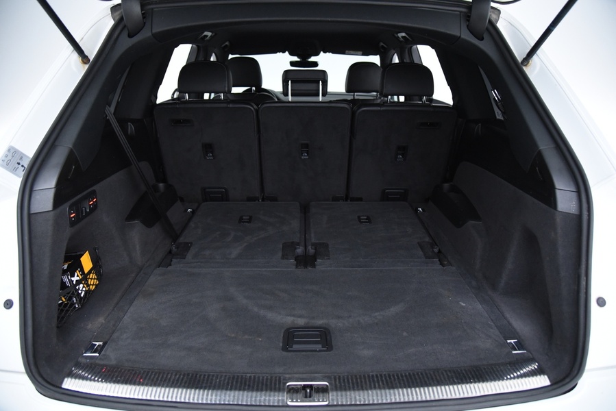 Audi Q7 vaihtoauto