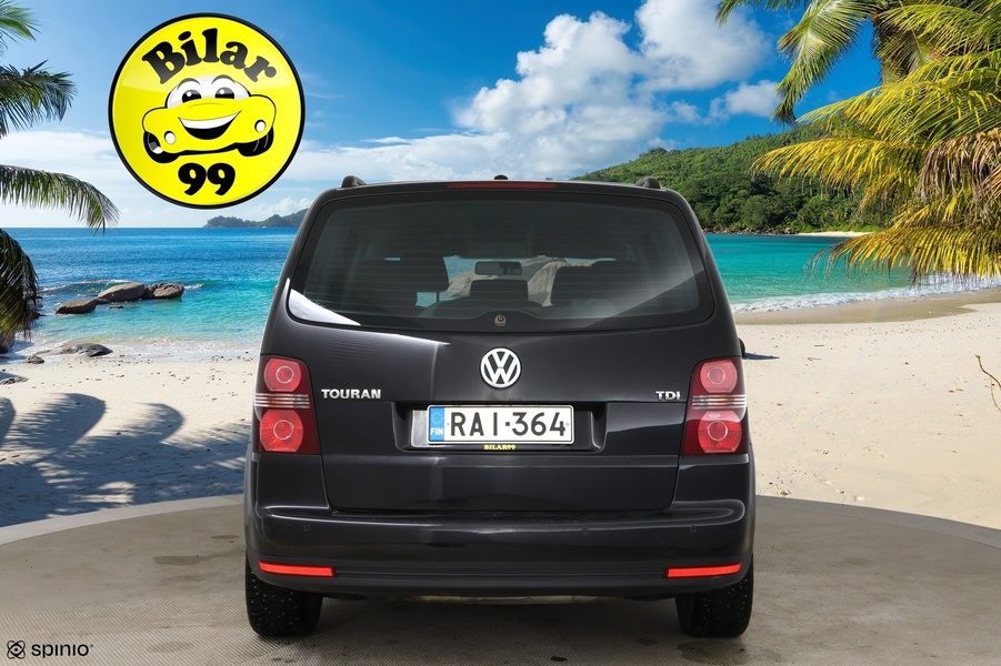 Volkswagen Touran vaihtoauto