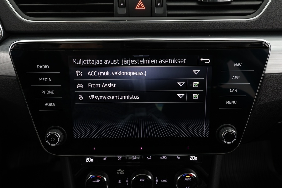 Skoda Superb vaihtoauto