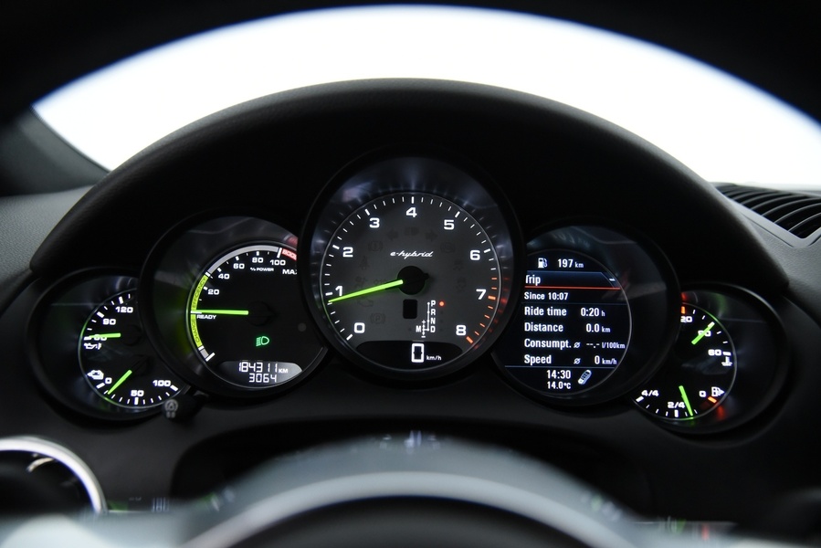 Porsche Cayenne vaihtoauto