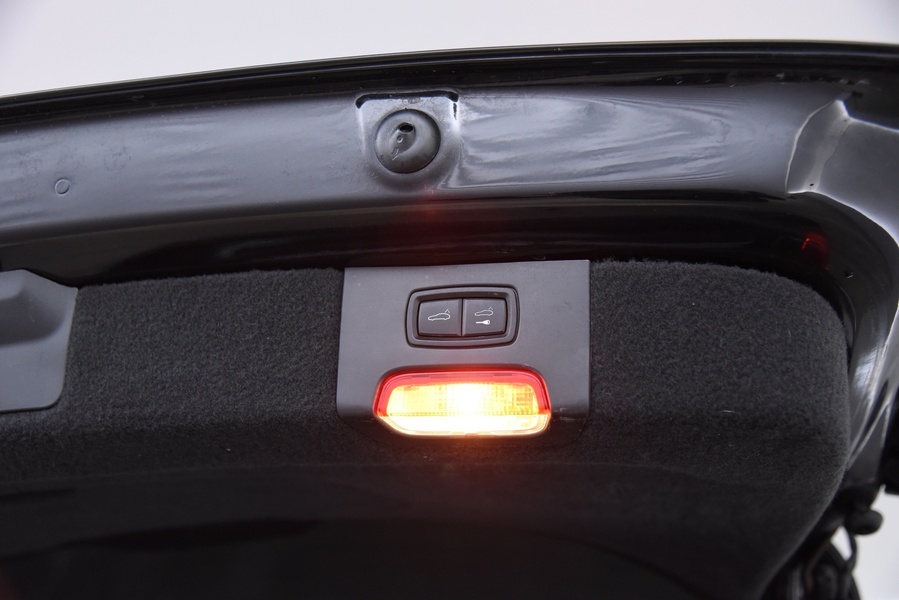 Porsche Cayenne vaihtoauto