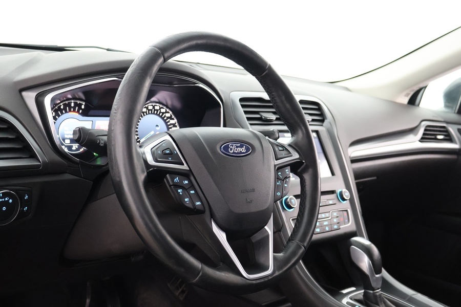 Ford Mondeo vaihtoauto