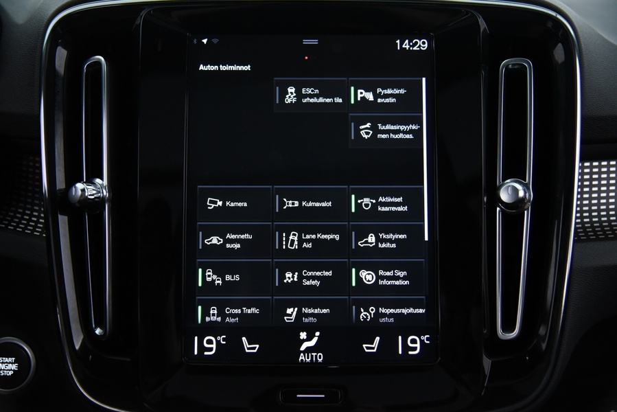 Volvo XC40 vaihtoauto