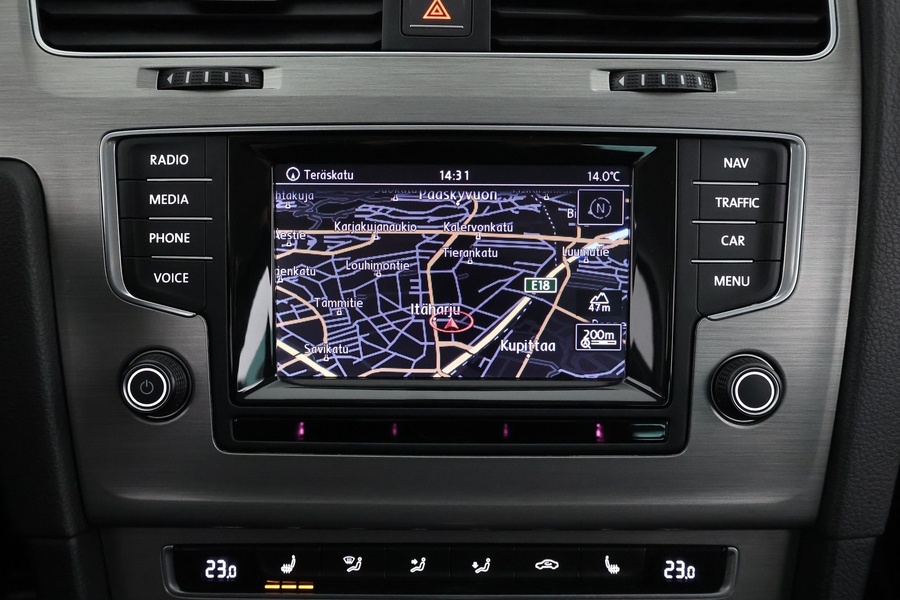 Volkswagen Golf vaihtoauto