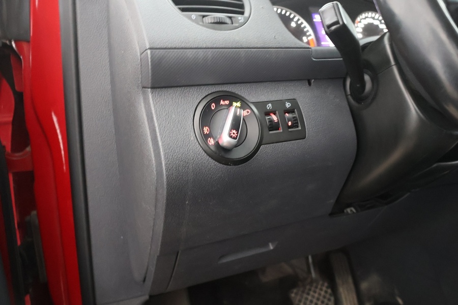 Volkswagen Caddy Maxi vaihtoauto