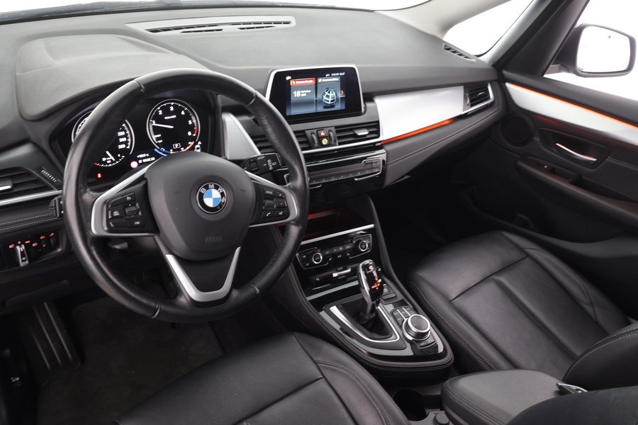 BMW 218 vaihtoauto
