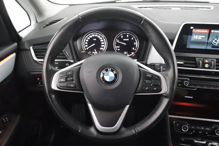 BMW 218 vaihtoauto