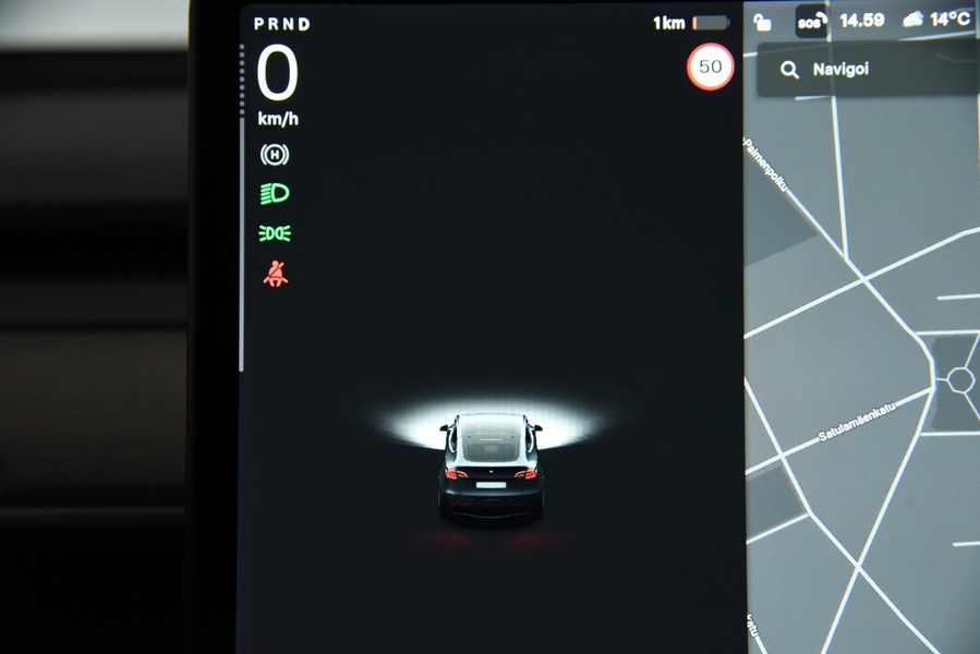 Tesla Model Y vaihtoauto