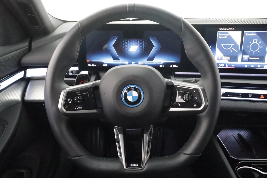 BMW i5 vaihtoauto