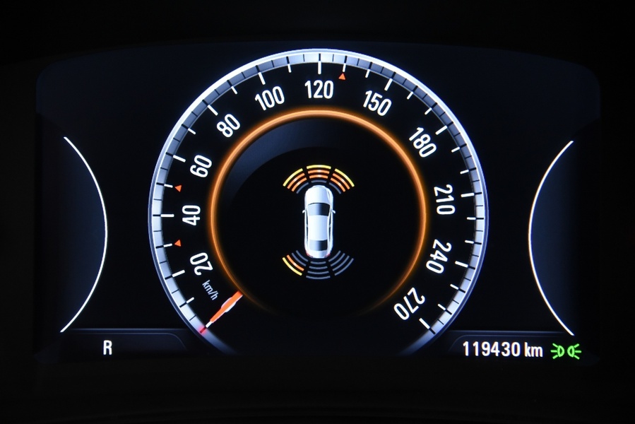 Opel Insignia vaihtoauto