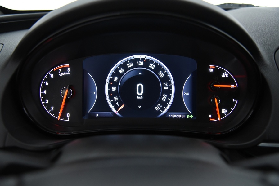 Opel Insignia vaihtoauto