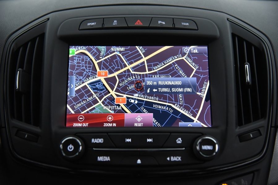 Opel Insignia vaihtoauto