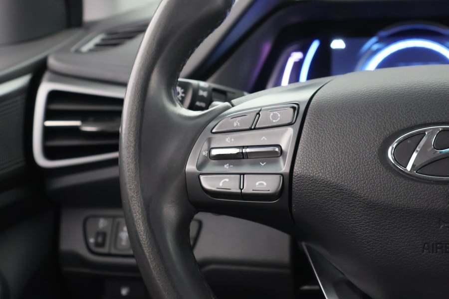 Hyundai IONIQ electric vaihtoauto