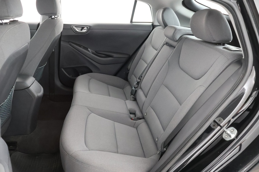 Hyundai IONIQ electric vaihtoauto