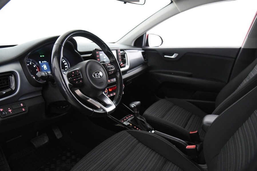 Kia Stonic vaihtoauto