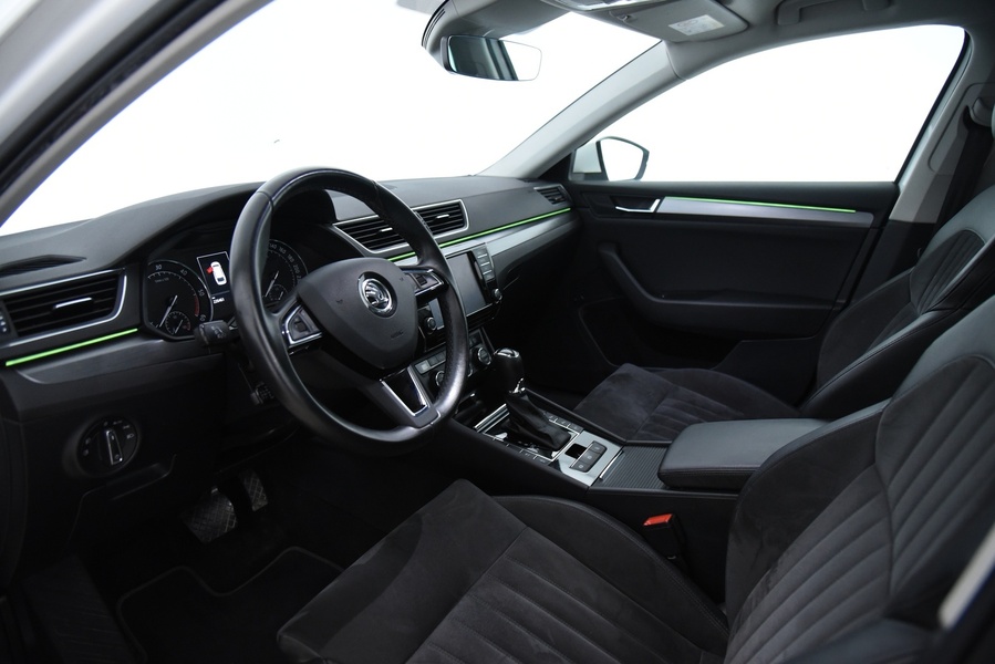 Skoda Superb vaihtoauto