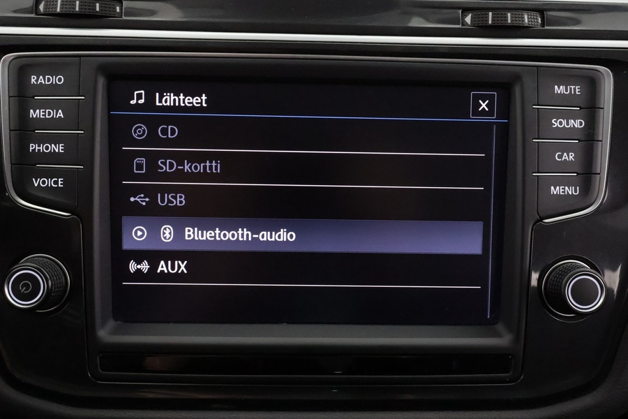 Volkswagen Tiguan vaihtoauto