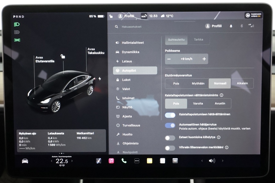 Tesla Model 3 vaihtoauto