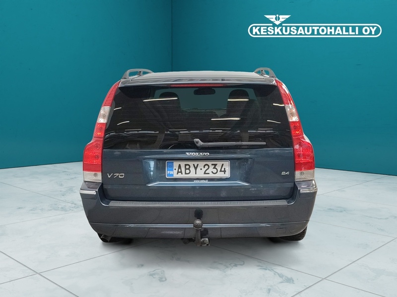 Volvo V70 vaihtoauto