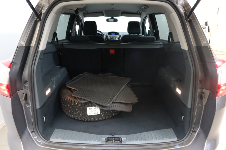 Ford Grand C-MAX vaihtoauto
