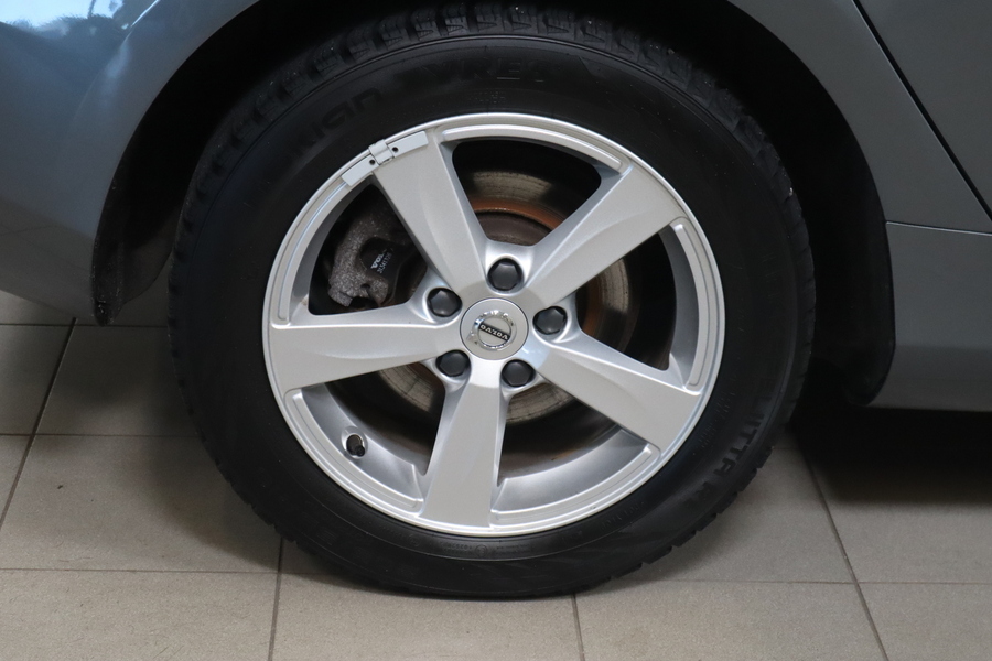 Volvo V40 vaihtoauto