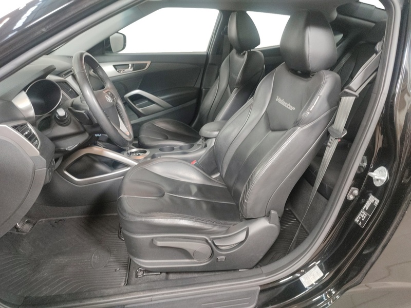 Hyundai Veloster vaihtoauto