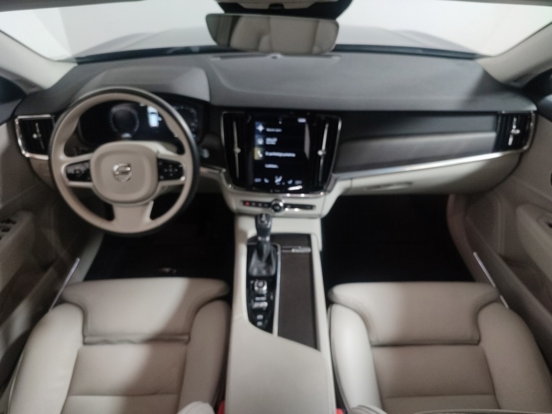 Volvo V90 Cross Country vaihtoauto