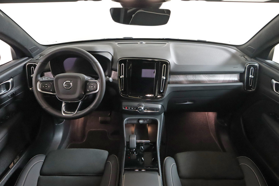 Volvo EC40 vaihtoauto