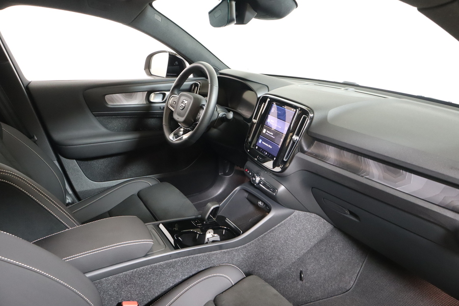 Volvo EC40 vaihtoauto