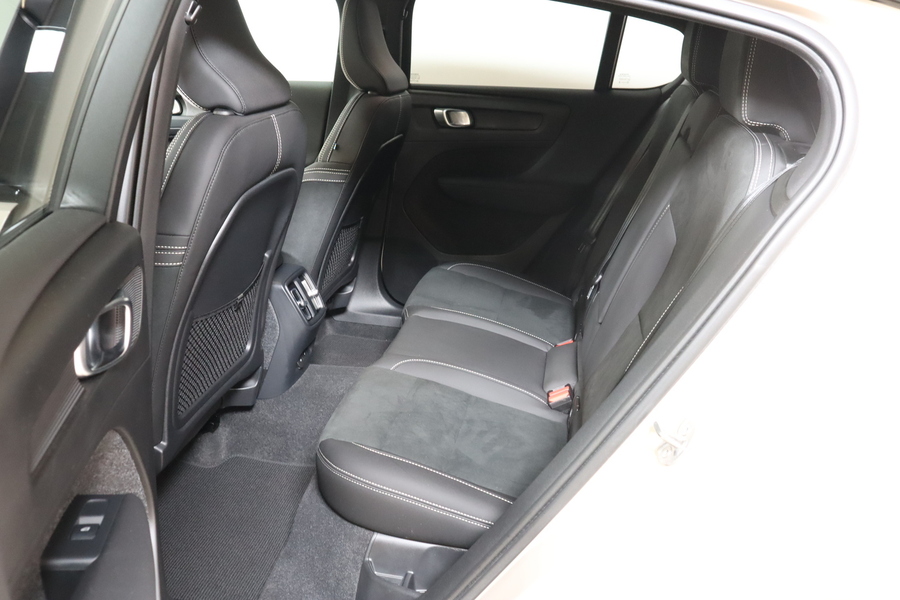 Volvo EC40 vaihtoauto