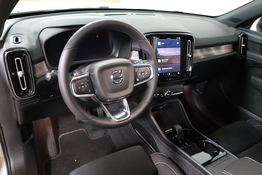 Volvo EX40 vaihtoauto