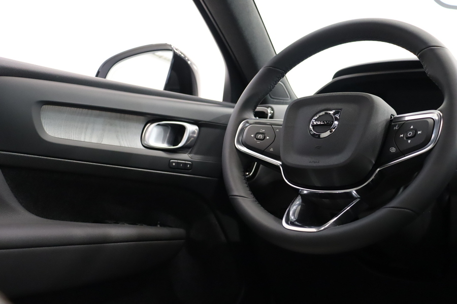 Volvo EC40 vaihtoauto