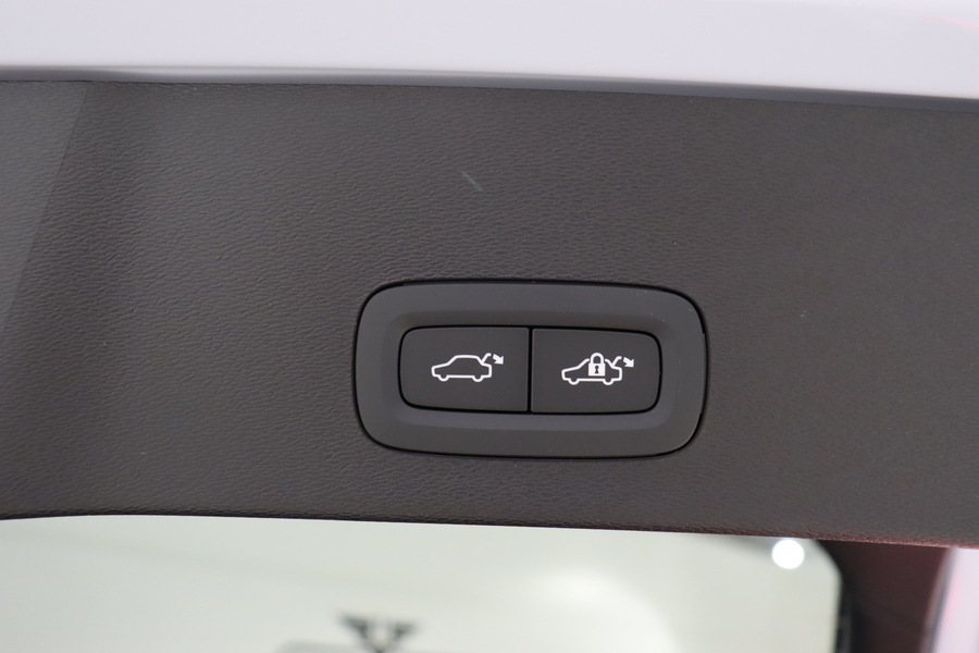 Volvo EC40 vaihtoauto