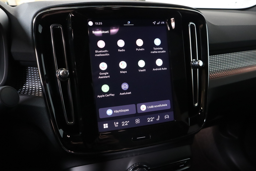 Volvo EC40 vaihtoauto