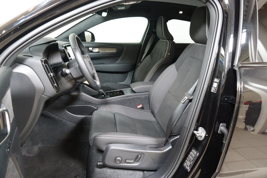 Volvo EC40 vaihtoauto