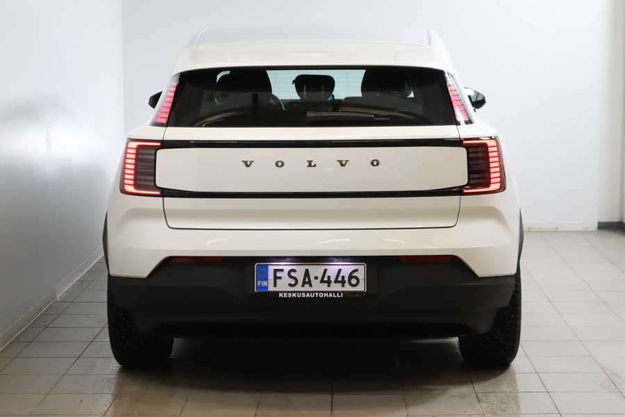 Volvo EX30 vaihtoauto