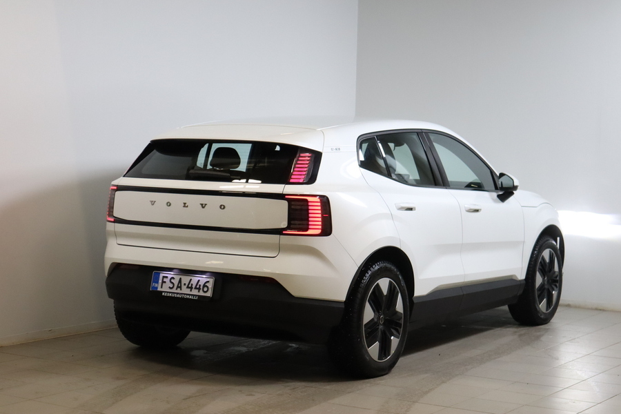 Volvo EX30 vaihtoauto