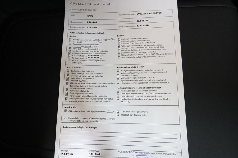 Volvo EX30 vaihtoauto